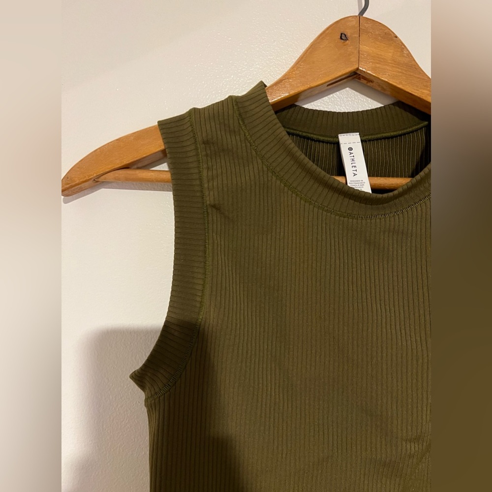 Athleta Cropped Tank